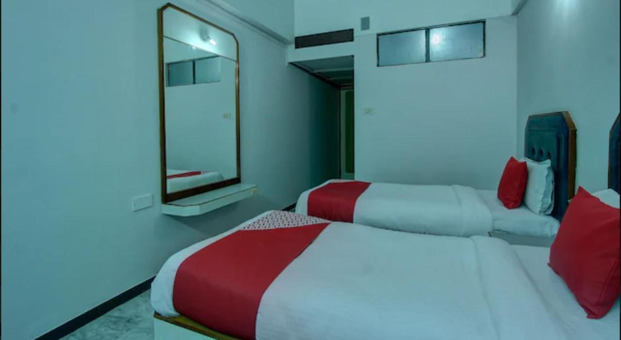 Hotel Padmam Madurai Exterior photo