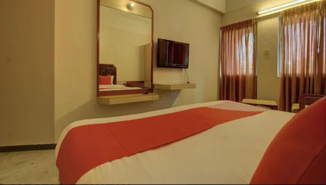 Hotel Padmam Madurai Exterior photo