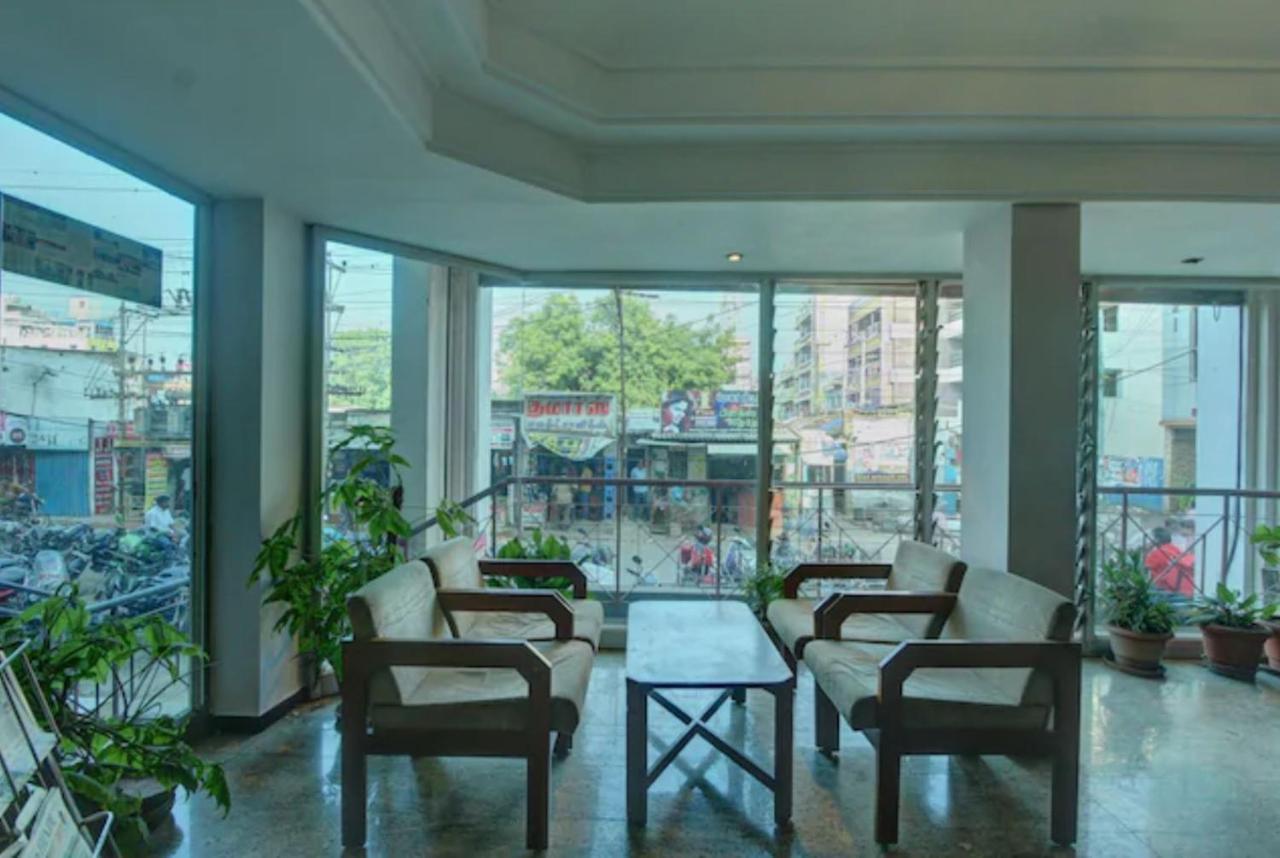 Hotel Padmam Madurai Exterior photo