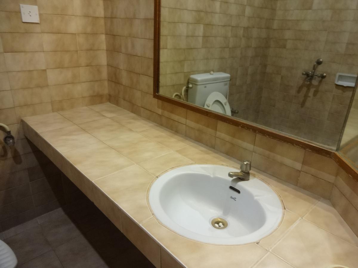Hotel Padmam Madurai Exterior photo