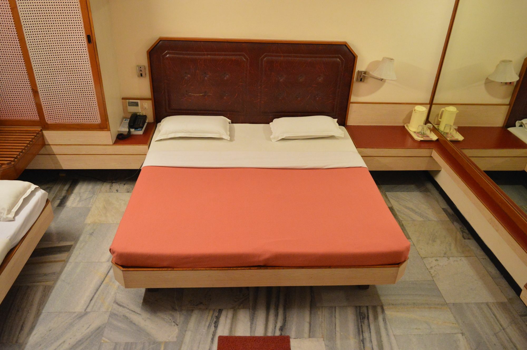 Hotel Padmam Madurai Exterior photo